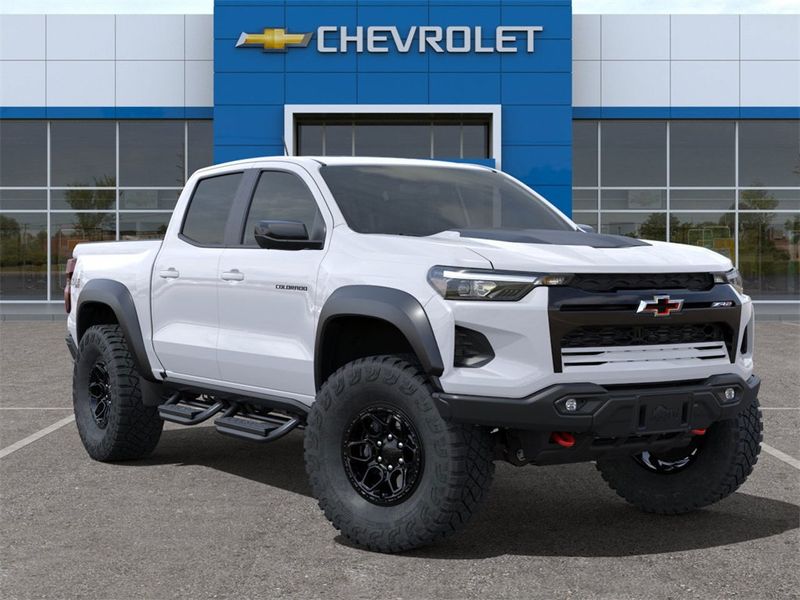 2024 Chevrolet Colorado 4WD Crew Cab ZR2 - 22574194 - 7