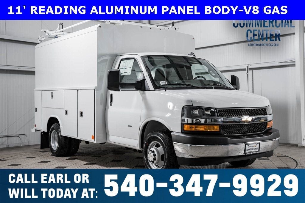 2024 Chevrolet Express Commercial Cutaway 3500 Van 139" - 22727226 - 0