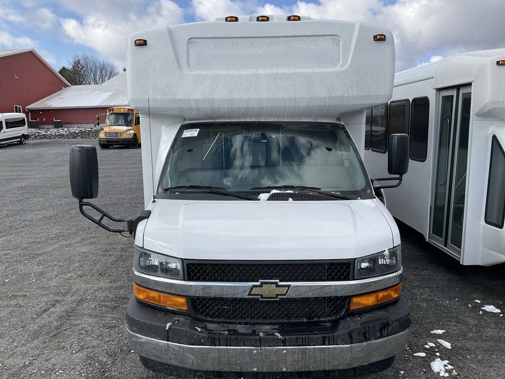 2024 Chevrolet HLE HLE COACH - 22151050 - 0