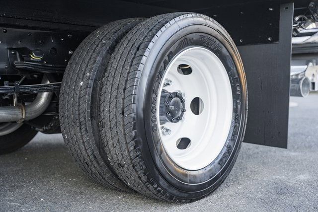 2024 Chevrolet Low Cab Forward 5500 XG  - 22951740 - 14