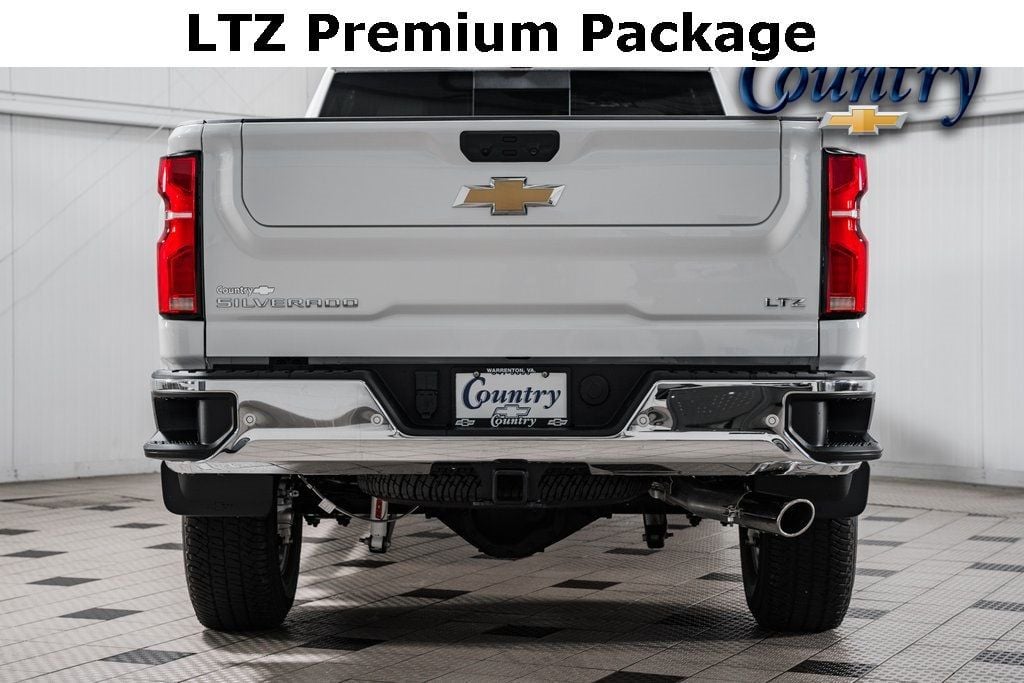 2024 Chevrolet Silverado 2500HD 4WD Crew Cab 159" LTZ - 22488778 - 6