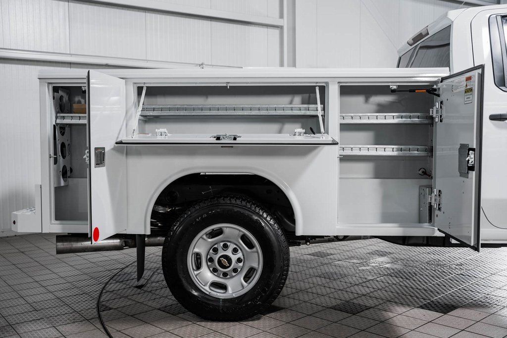 2024 Chevrolet Silverado 2500HD WT - 22958667 - 16