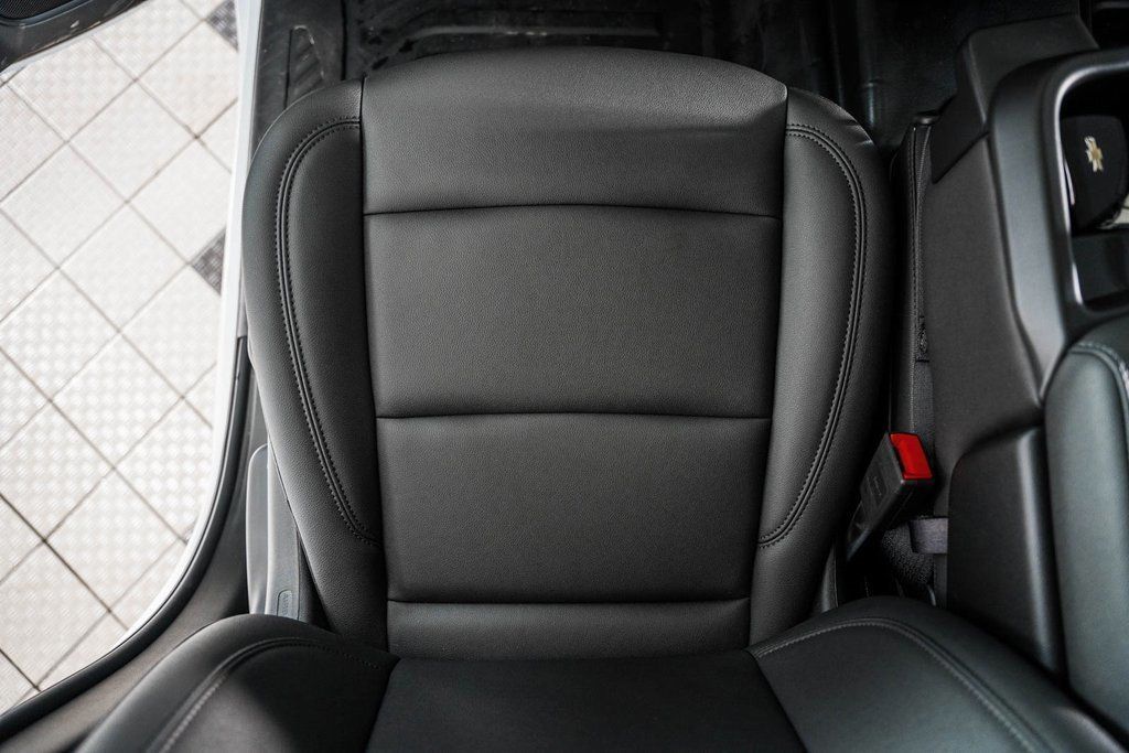 2024 Chevrolet Silverado 2500HD WT - 22958667 - 32