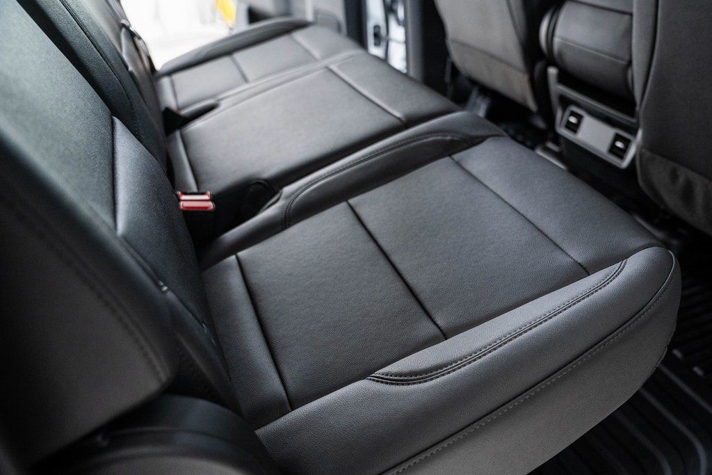 2024 Chevrolet Silverado 3500HD photo 29