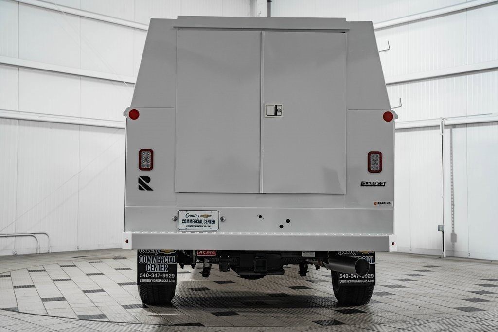 2024 Chevrolet Silverado 3500HD photo 6