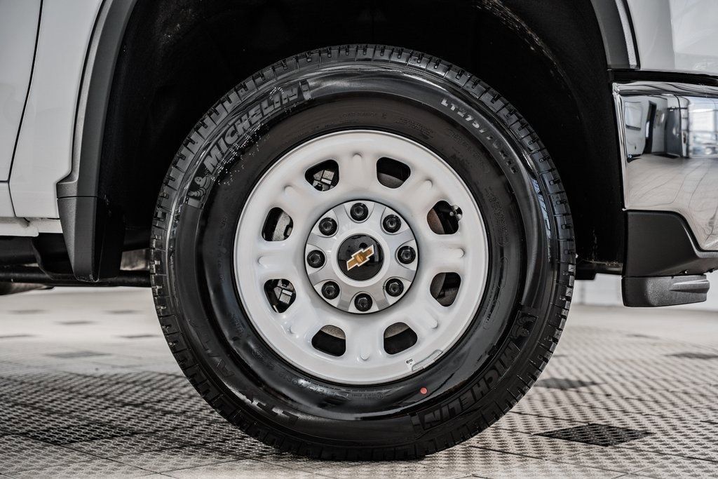 2024 Chevrolet Silverado 3500HD photo 14