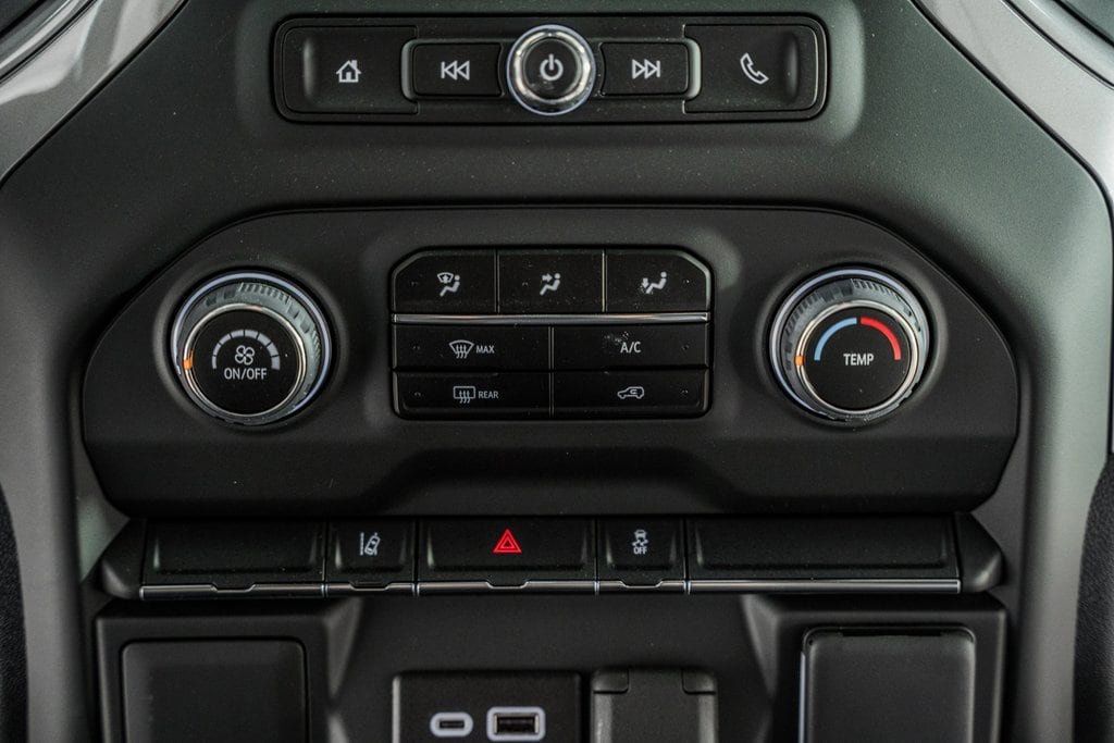 2024 Chevrolet Silverado 3500 HD WT - 22946988 - 24