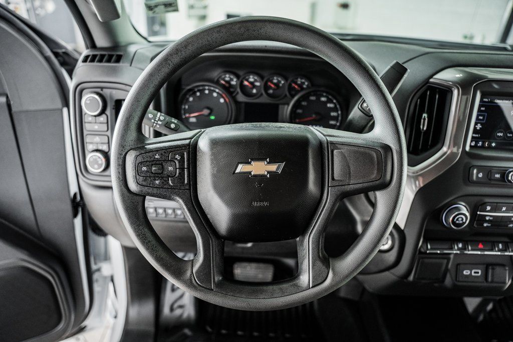 2024 Chevrolet Silverado 3500 HD WT - 22946988 - 29