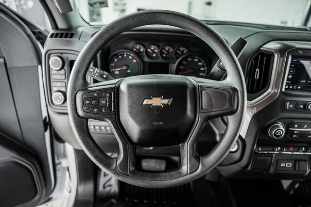 2024 Chevrolet Silverado 3500 HD WT - 22946988 - 29