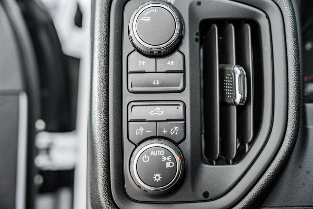 2024 Chevrolet Silverado 3500 HD WT - 22946988 - 37