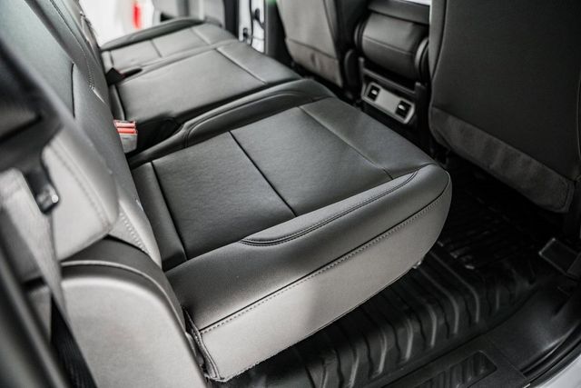 2024 Chevrolet Silverado 3500 HD WT - 22950594 - 31