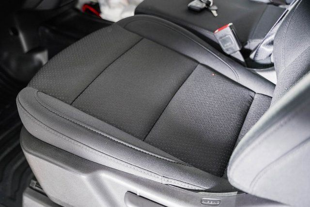 2024 Chevrolet Silverado 3500 HD WT - 22958669 - 25