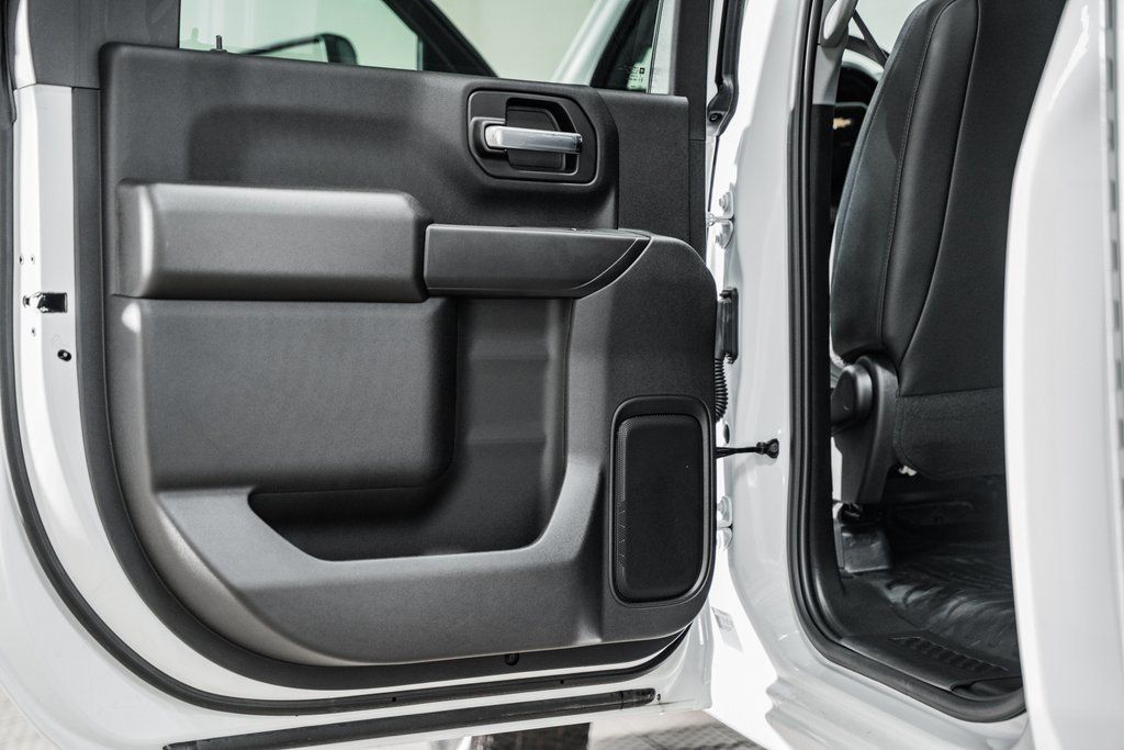 2024 Chevrolet Silverado 3500 HD WT - 22958670 - 33