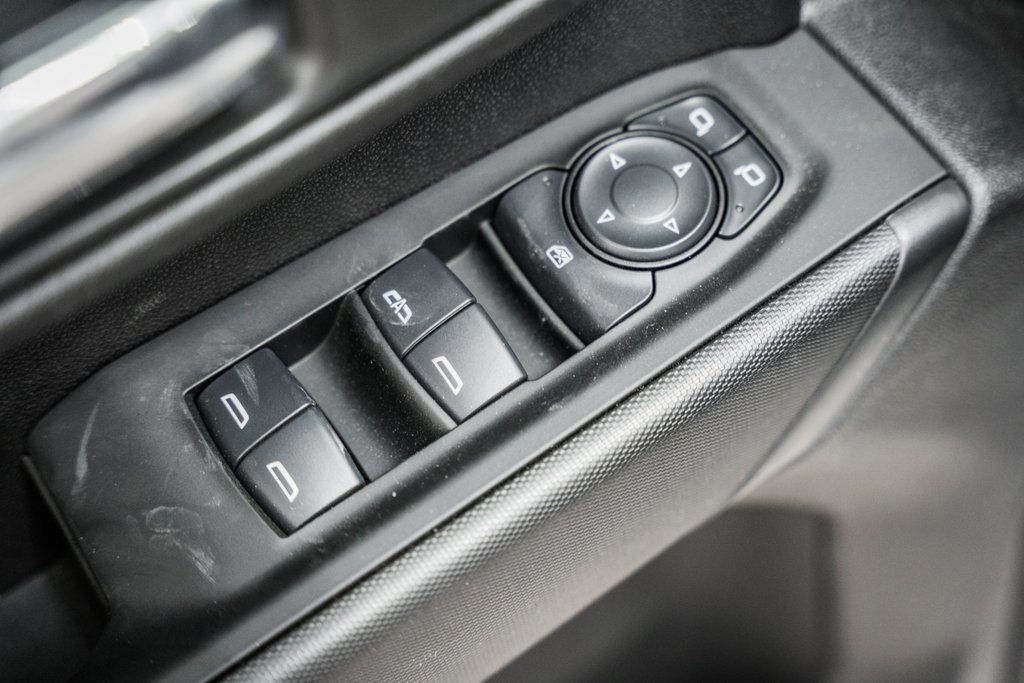 2024 Chevrolet Silverado 3500 HD WT - 22958670 - 35