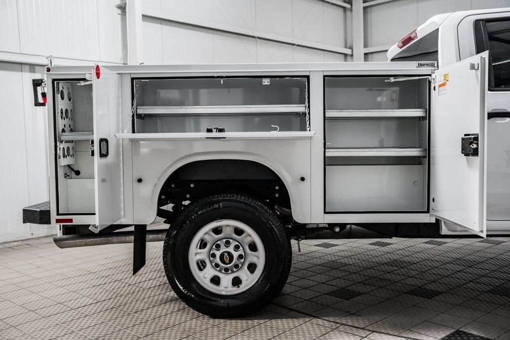 2024 Chevrolet Silverado 3500 HD WT - 22958671 - 25