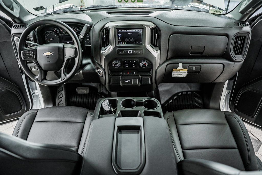 2024 Chevrolet Silverado 3500 HD WT - 22958671 - 27