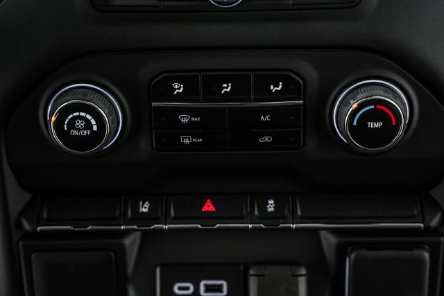 2024 Chevrolet Silverado 3500 HD WT - 22958671 - 30