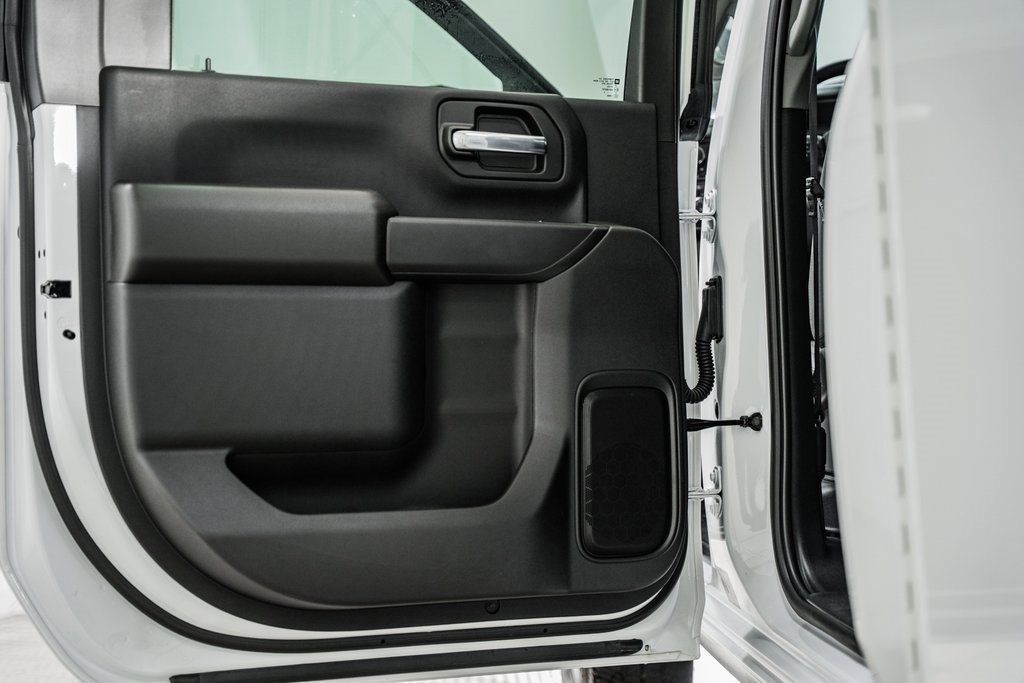 2024 Chevrolet Silverado 3500 HD WT - 22958671 - 40