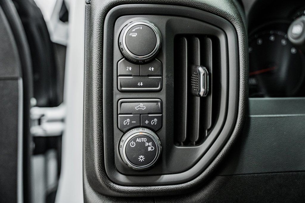 2024 Chevrolet Silverado 3500 HD WT - 22958671 - 44