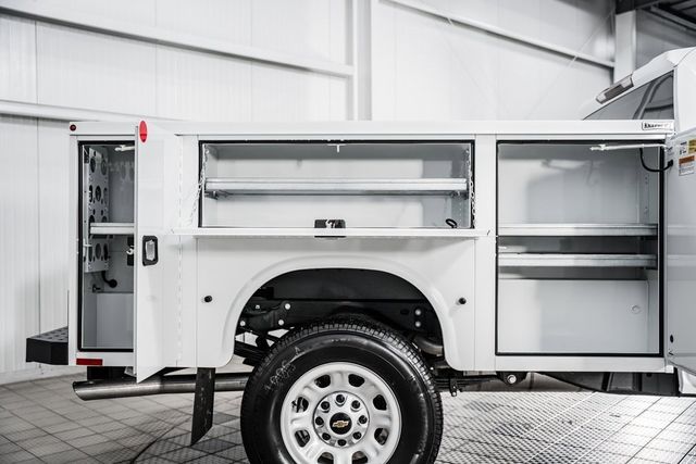 2024 Chevrolet Silverado 3500 HD WT - 22975761 - 17