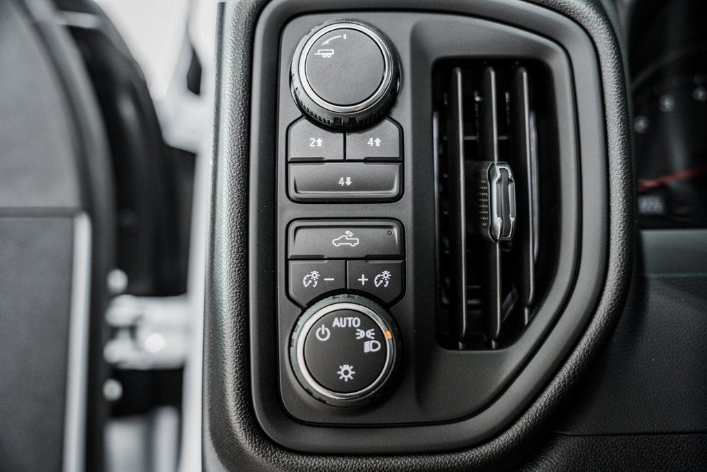 2024 Chevrolet Silverado 3500 HD WT - 22975761 - 38