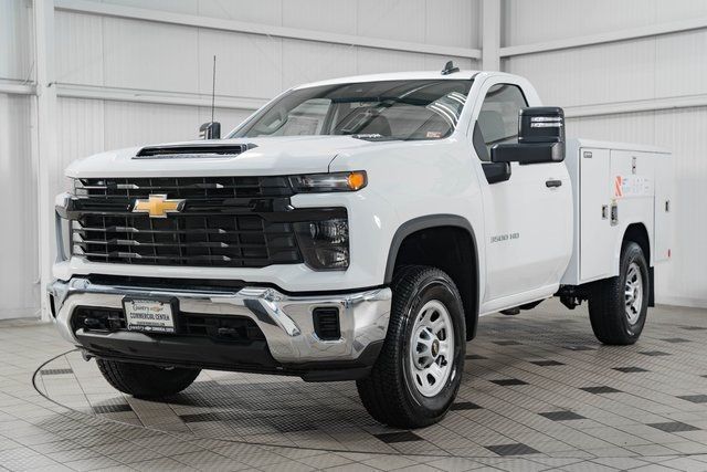 2024 Chevrolet Silverado 3500HD 3500HD REG CAB 4X4 * 6.6 V8 GAS * READING UTILITY - 22151141 - 2