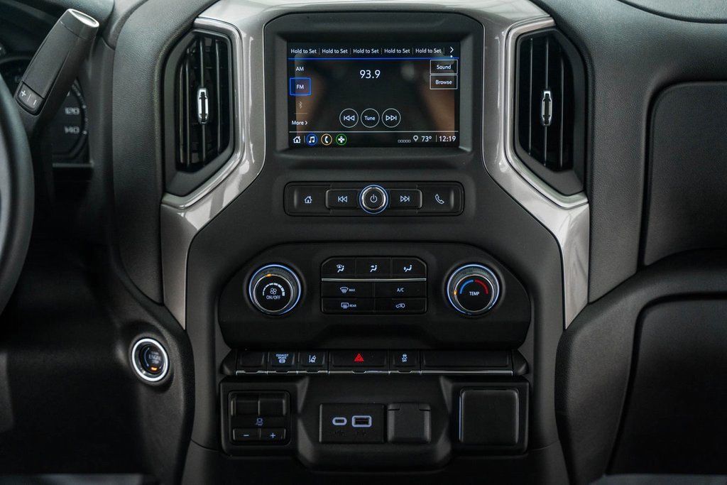 2024 Chevrolet Silverado 3500HD 4WD Double Cab 162" Work Truck - 22868301 - 18