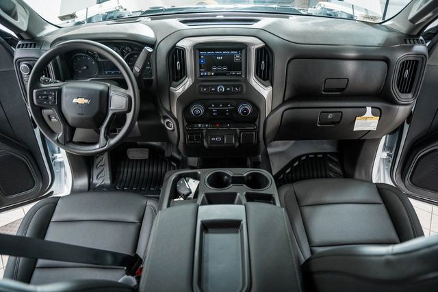 2024 Chevrolet Silverado 3500HD 4WD Double Cab 162" Work Truck - 22975760 - 17