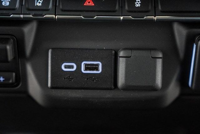 2024 Chevrolet Silverado 3500HD 4WD Double Cab 162" Work Truck - 22975760 - 21