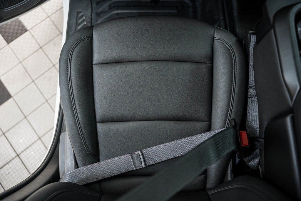 2024 Chevrolet Silverado 3500HD 4WD Double Cab 162" Work Truck - 22975760 - 28