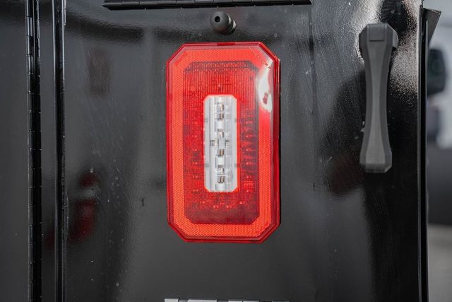 2024 Chevrolet Silverado 5500 HD Work Truck - 22868368 - 18