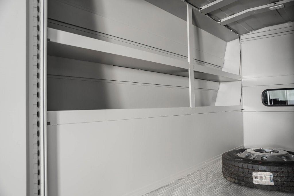 2024 Chevrolet Silverado 5500 HD Work Truck - 22868368 - 24