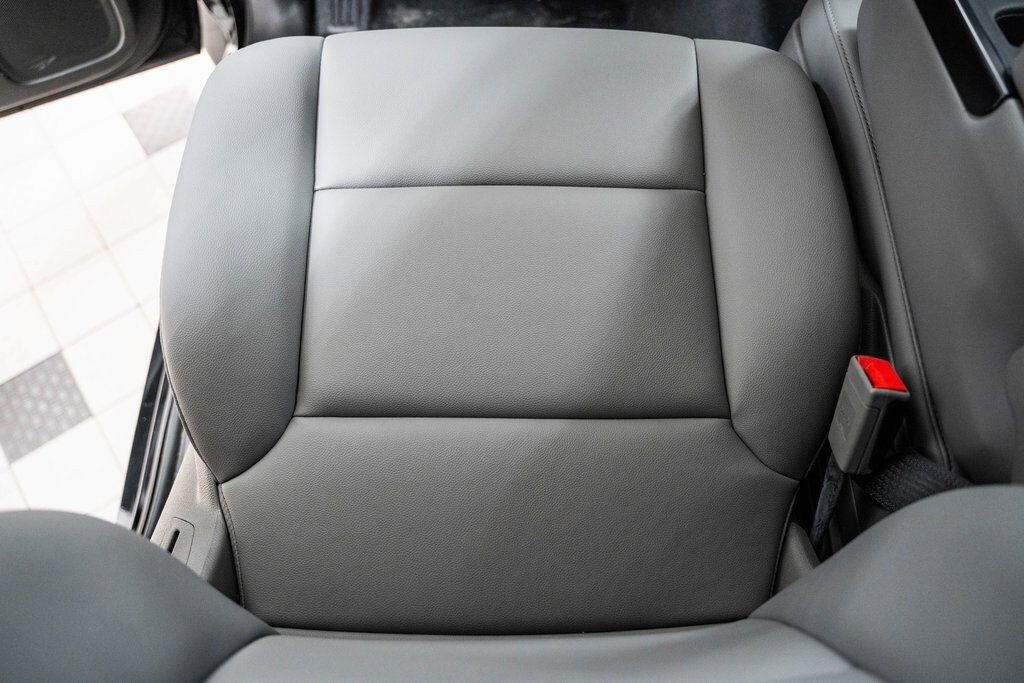 2024 Chevrolet Silverado 5500 HD Work Truck - 22868368 - 38