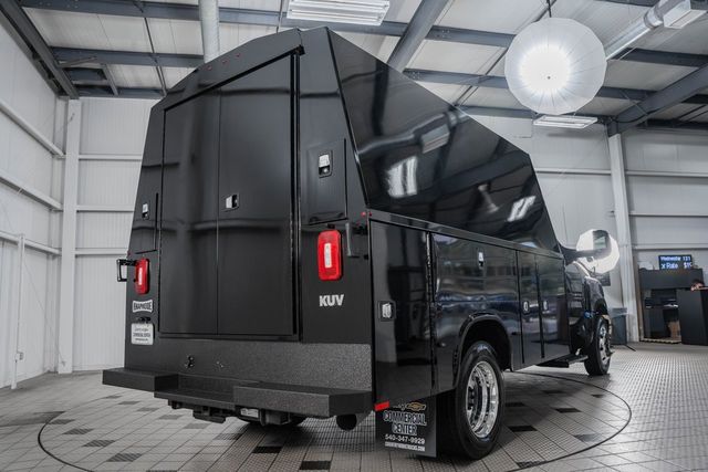 2024 Chevrolet Silverado 5500 HD Work Truck - 22868368 - 3