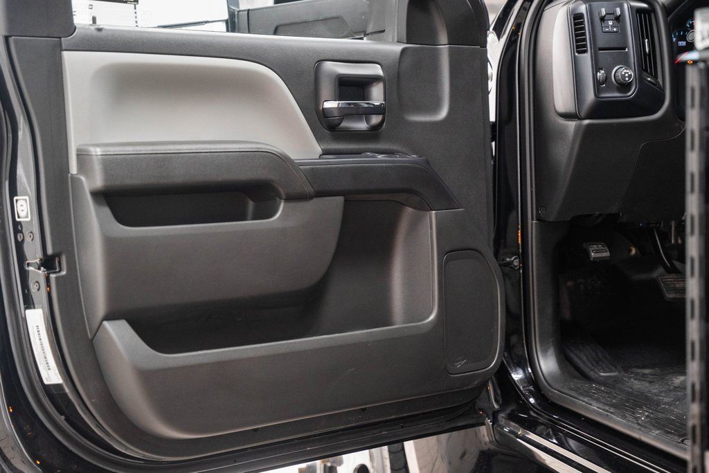 2024 Chevrolet Silverado 5500 HD Work Truck - 22868368 - 40