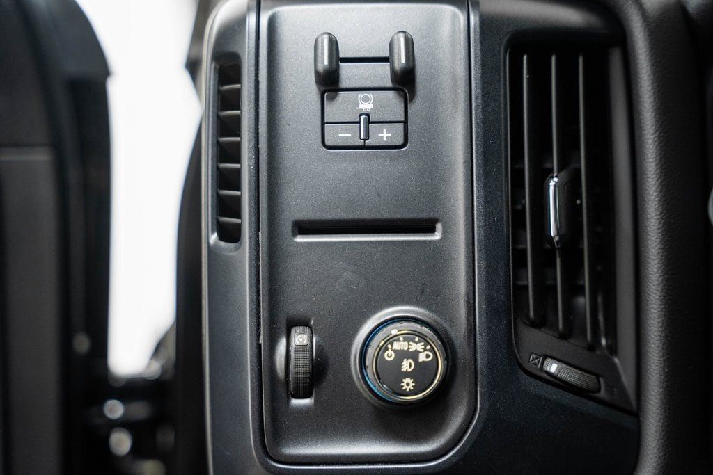 2024 Chevrolet Silverado 5500 HD Work Truck - 22868368 - 42