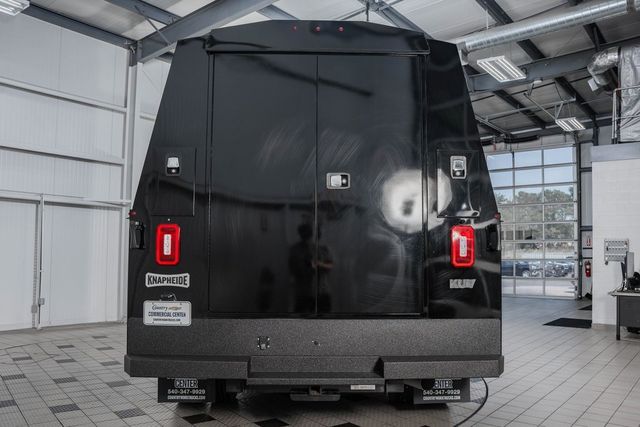 2024 Chevrolet Silverado 5500 HD Work Truck - 22868368 - 4