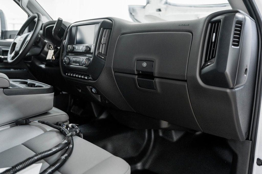 2024 Chevrolet Silverado 5500 HD Work Truck - 22868369 - 28