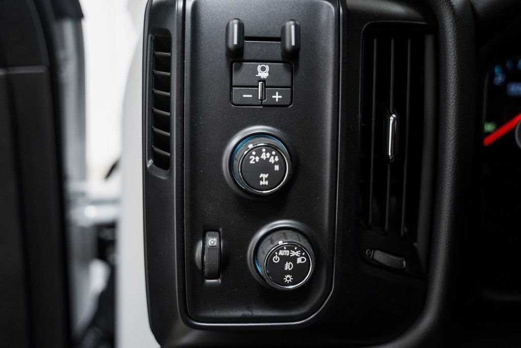 2024 Chevrolet Silverado 5500 HD Work Truck - 22868369 - 45