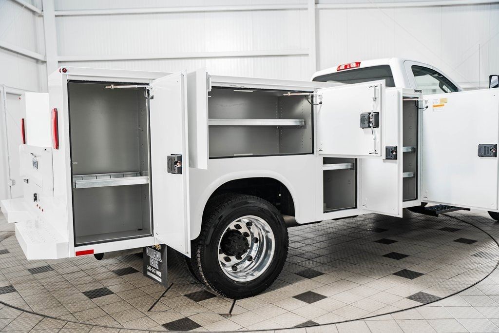 2024 Chevrolet Silverado 5500 HD Work Truck - 22868370 - 20