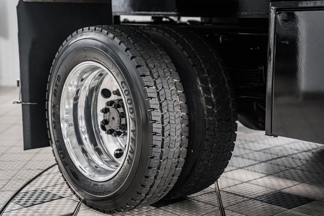 2024 Chevrolet Silverado 5500 HD Work Truck - 22868371 - 16