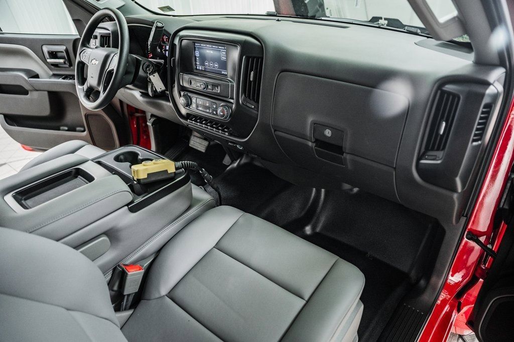 2024 Chevrolet Silverado 5500 HD Work Truck - 22868371 - 24