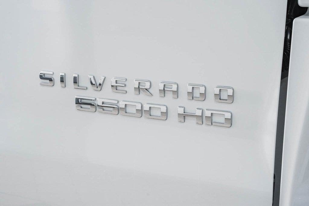 2024 Chevrolet Silverado 5500 HD Work Truck - 22958672 - 17