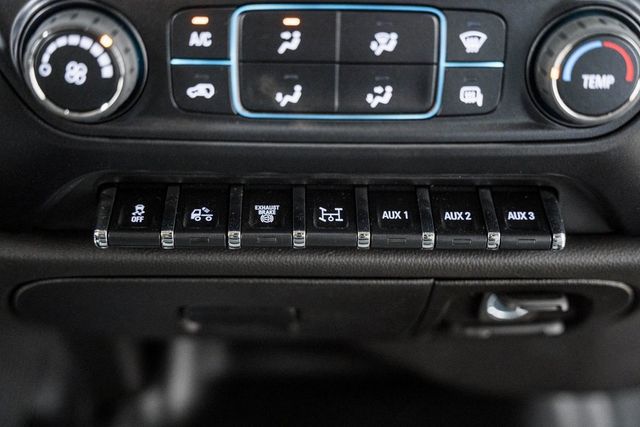 2024 Chevrolet Silverado 5500 HD Work Truck - 22958672 - 34