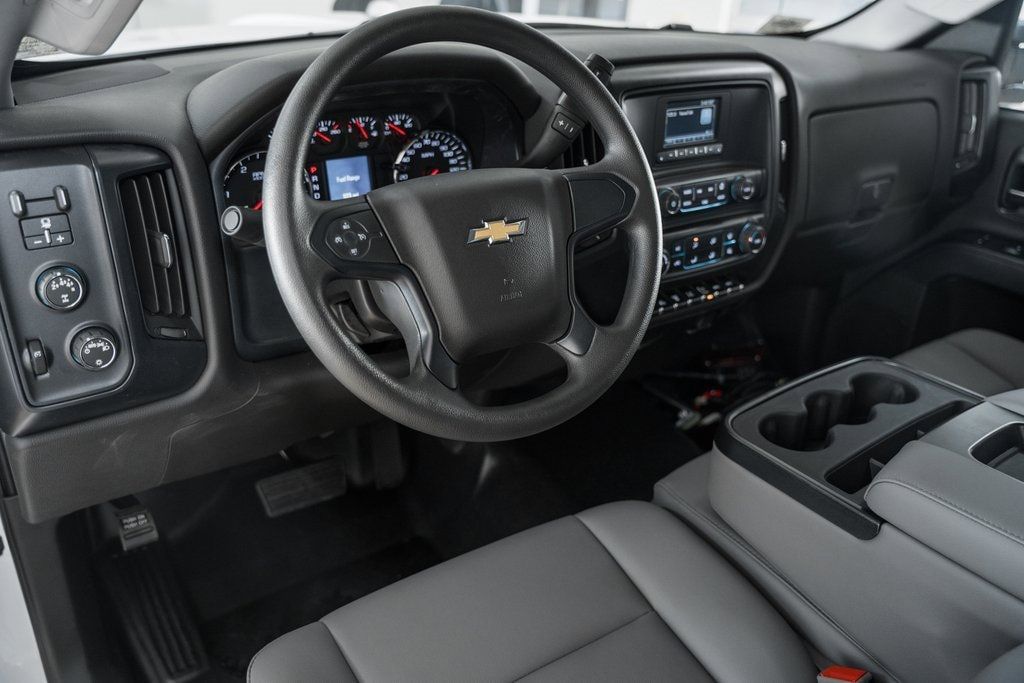 2024 Chevrolet Silverado 5500 HD Work Truck - 22975767 - 26