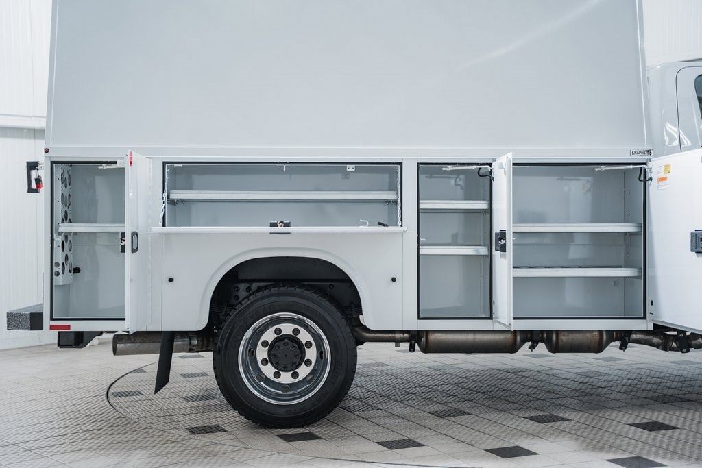 2024 Chevrolet Silverado 5500 HD Work Truck - 22981186 - 21