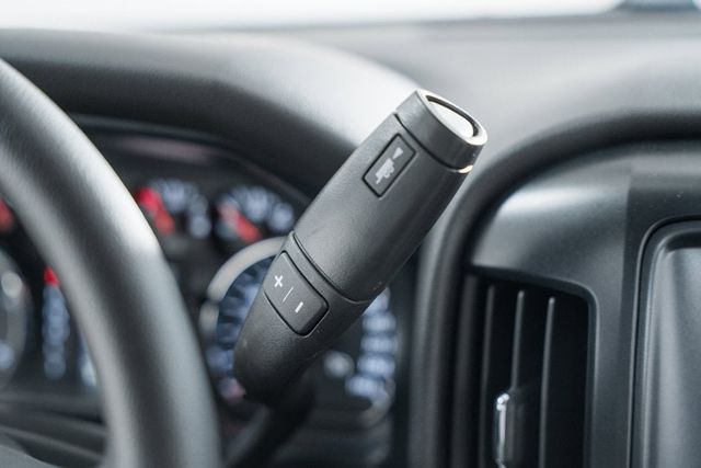 2024 Chevrolet Silverado 5500 HD Work Truck - 22981186 - 33