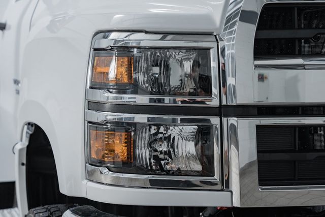 2024 Chevrolet Silverado 5500 HD Work Truck - 22995482 - 10