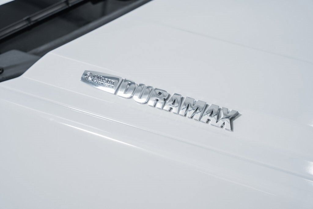 2024 Chevrolet Silverado 5500 HD Work Truck - 22995482 - 11