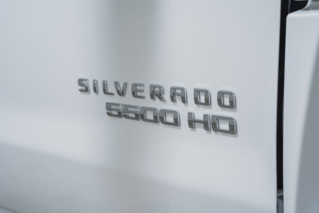 2024 Chevrolet Silverado 5500 HD Work Truck - 22995482 - 12